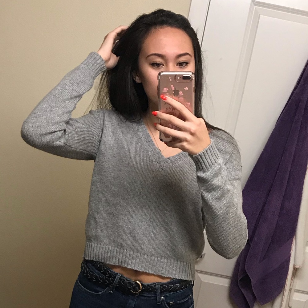 Brandy Melville Knitted Sweater